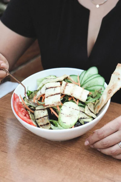 Prato Salada Fresca Com Verduras Misturadas — Fotografia de Stock