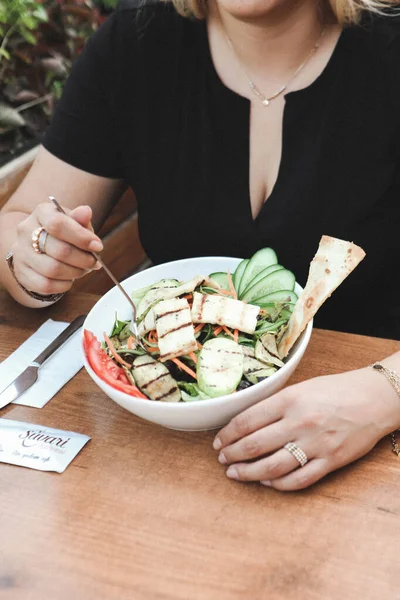 Prato Salada Fresca Com Verduras Misturadas — Fotografia de Stock