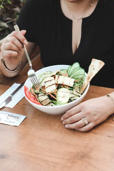 Prato Salada Fresca Com Verduras Misturadas — Fotografia de Stock