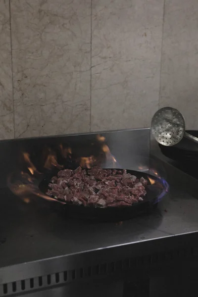 Carne Saute Turco Sote Com Torta Cabelo Carne Sac Tava — Fotografia de Stock