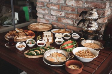 zengin ve leziz Türk Kahvaltı