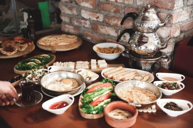 zengin ve leziz Türk Kahvaltı