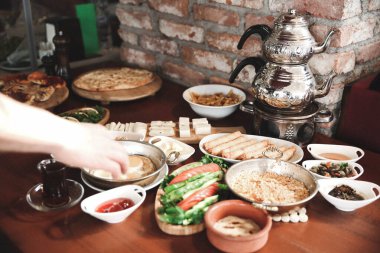 zengin ve leziz Türk Kahvaltı