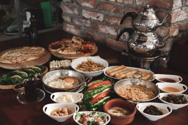 zengin ve leziz Türk Kahvaltı