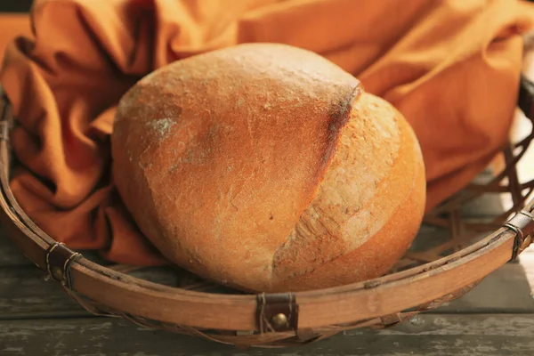 Lezzetli doğal estetik fırınlanmış ekmek