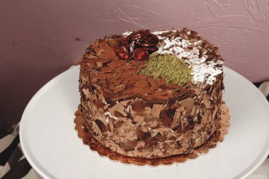 Masada lezzetli bir pasta var.