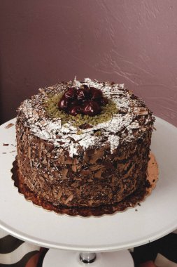 Masada lezzetli bir pasta var.