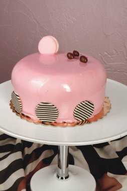 Masada lezzetli bir pasta var.