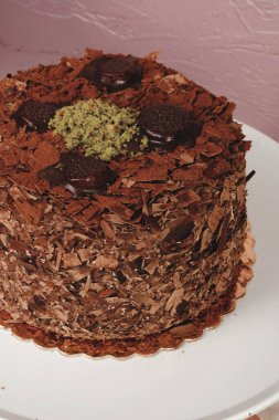 Masada lezzetli bir pasta var.