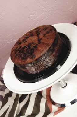 Masada lezzetli bir pasta var.