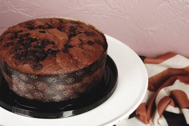 Masada lezzetli bir pasta var.