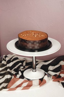 Masada lezzetli bir pasta var.