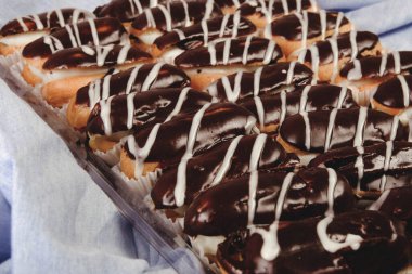 Masada lezzetli bir pasta var.