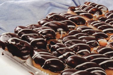 Masada lezzetli bir pasta var.