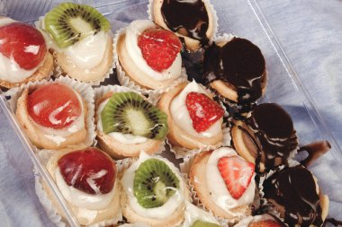 Masada lezzetli bir pasta var.