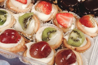 Masada lezzetli bir pasta var.