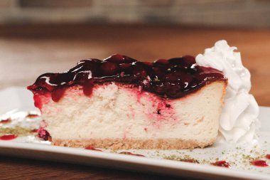 Masada lezzetli bir pasta var.