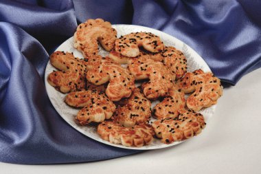 Koyu çikolata parçaları ile tanımlama