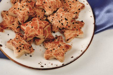 Koyu çikolata parçaları ile tanımlama