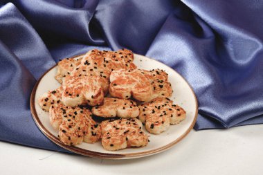 Koyu çikolata parçaları ile tanımlama