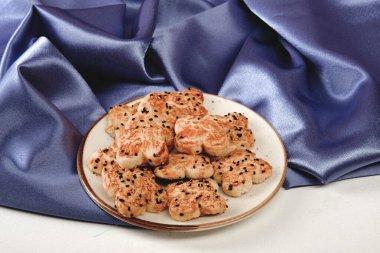 Koyu çikolata parçaları ile tanımlama