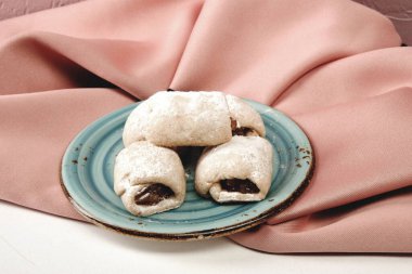 Koyu çikolata parçaları ile tanımlama