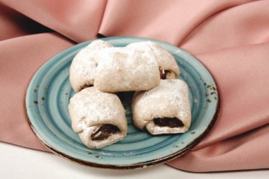 Koyu çikolata parçaları ile tanımlama