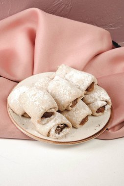 Koyu çikolata parçaları ile tanımlama