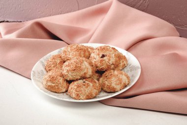 Koyu çikolata parçaları ile tanımlama