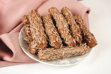 Koyu çikolata parçaları ile tanımlama