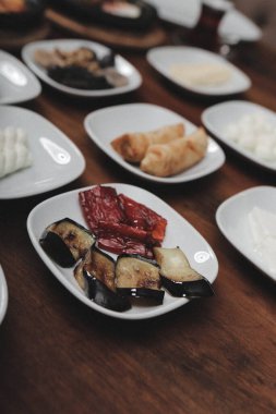 zengin ve leziz Türk Kahvaltı