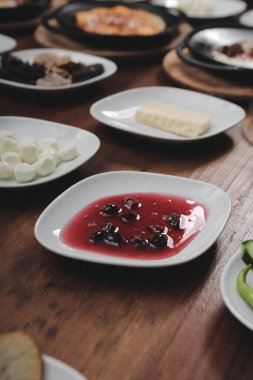 zengin ve leziz Türk Kahvaltı