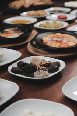 zengin ve leziz Türk Kahvaltı