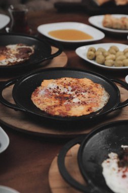 zengin ve leziz Türk Kahvaltı