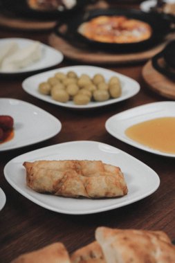 zengin ve leziz Türk Kahvaltı