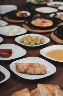 zengin ve leziz Türk Kahvaltı