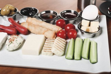 zengin ve leziz Türk Kahvaltı