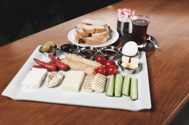 zengin ve leziz Türk Kahvaltı