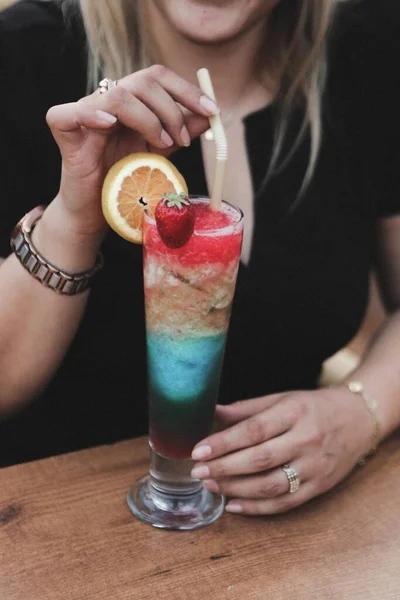 Alcohol Cocktail Drink Table Restaurant — Stock Photo, Image