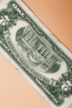 Bir sürü nakit bize dolar