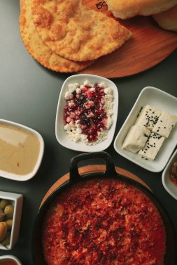 zengin ve leziz Türk Kahvaltı