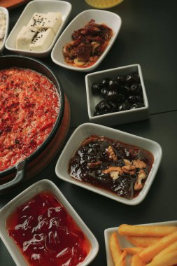 zengin ve leziz Türk Kahvaltı