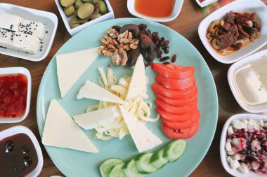 zengin ve leziz Türk Kahvaltı