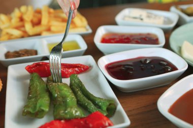 zengin ve leziz Türk Kahvaltı