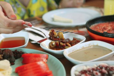 zengin ve leziz Türk Kahvaltı