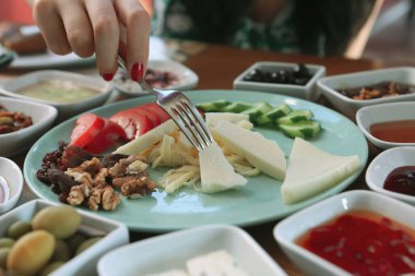 zengin ve leziz Türk Kahvaltı