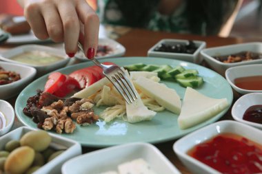 zengin ve leziz Türk Kahvaltı