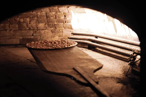 Restaurant Pita Pide Bread Cooking Oven Stove Bakery Bakehouse Concept — Stock Photo, Image