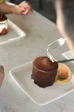 Masada lezzetli bir pasta var.