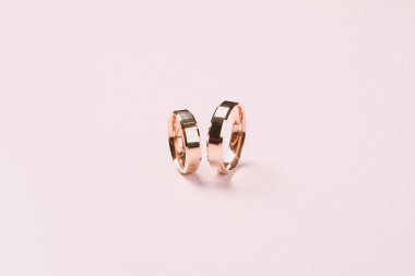 Elmas Mücevherler ve Moda Mücevherleri